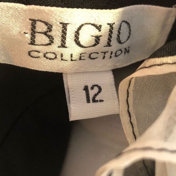 Bigio Collection Black Quilted Two Button Blazer Silk Ruffle Collar and Cuffs 12 - Picture 10 of 11